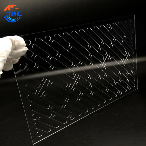 TGV glass03