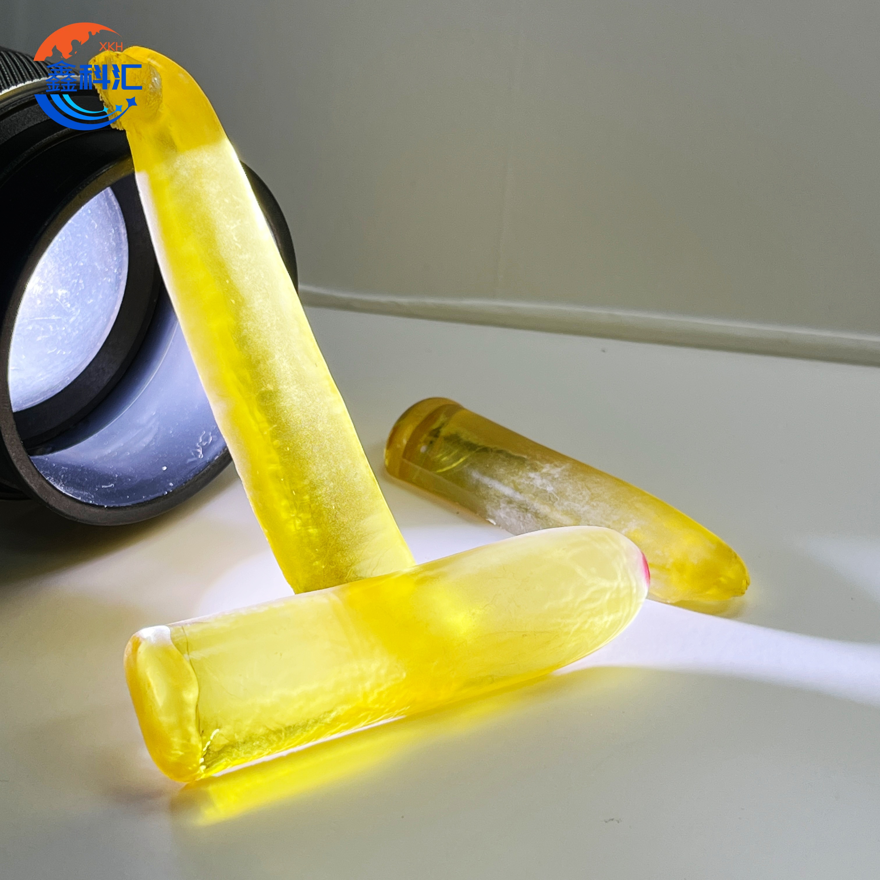 Flame-Fusion Sapphire Crystal 6