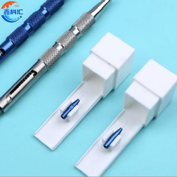 China Al2O3 99.999% sapphire custom blade transparent wear
